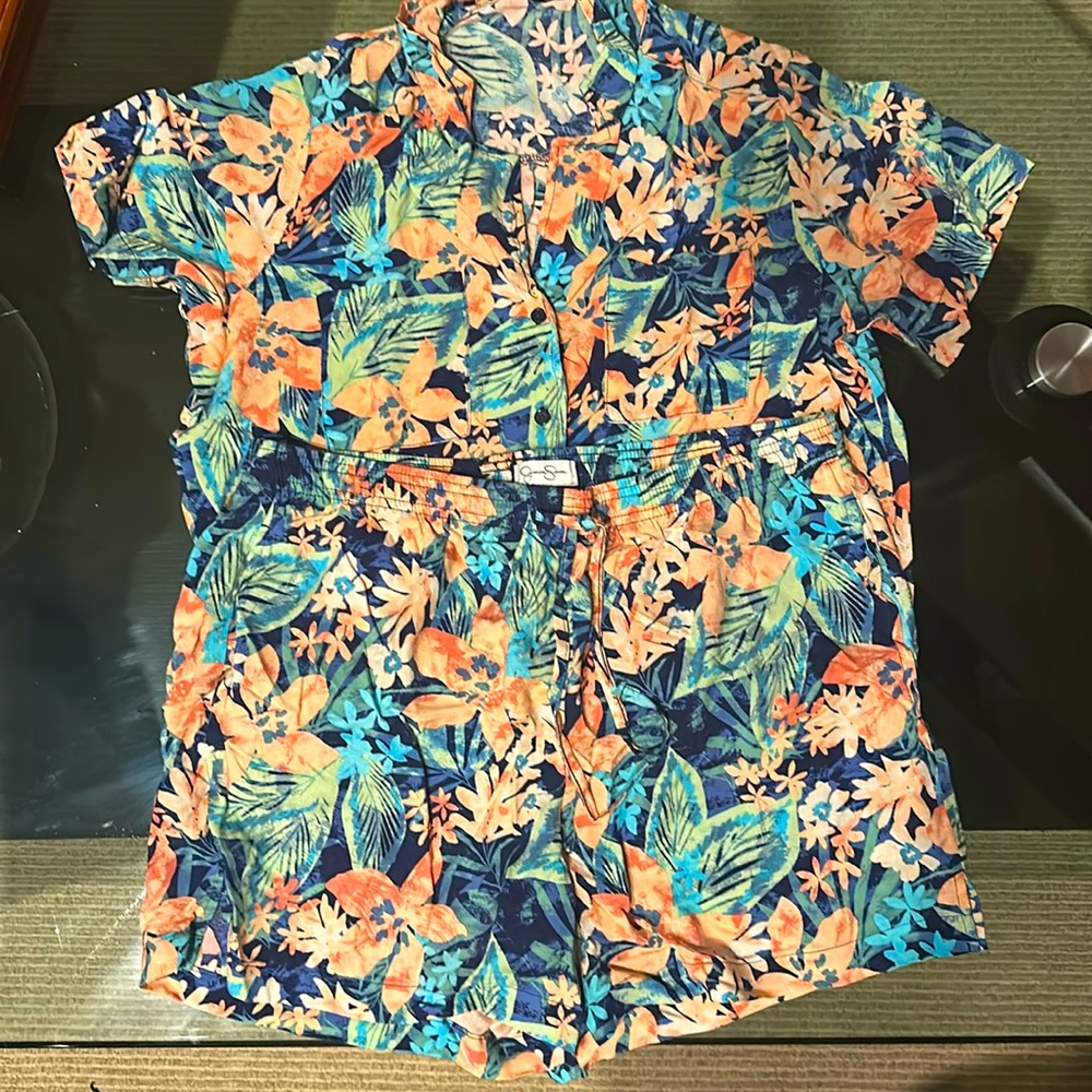 Two set tropical pajama set!